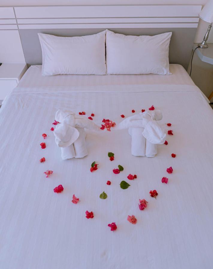 Vivian Hotel Mũi Né Buitenkant foto